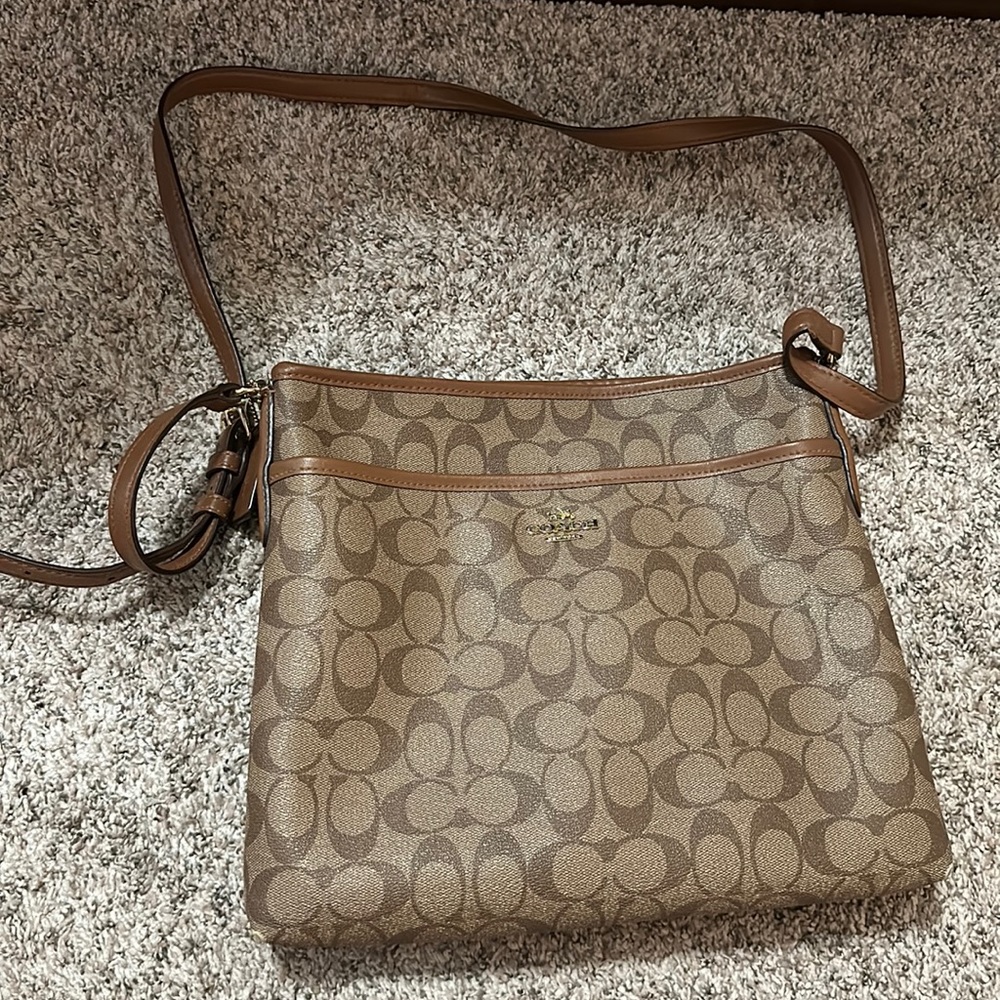 Coach purse with matching wallet
